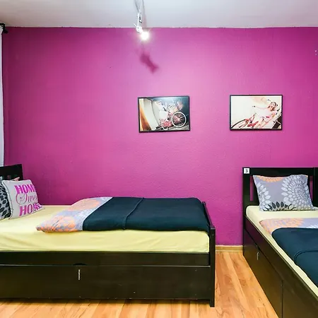 Friends Hostel Old Town-3